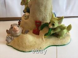 Beautiful Very Rare Pocket Dragons Seaside Castle Limited Edition Boxed Figure