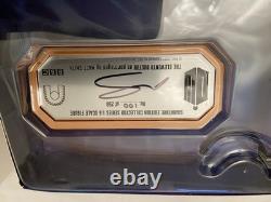 Big Chief Studios Doctor Who 11th Doctor Signature Edition figure VERY RARE Big Chief Studios Doctor Who 11th Doctor Signature Edition figure VERY RARE