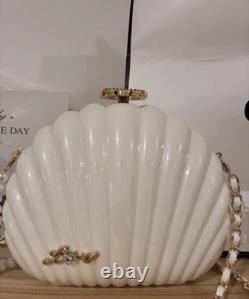 Chanel Beauty VIP Limited Edition Novelty WHITE Shell Pearl Bag VERY RARE NEW