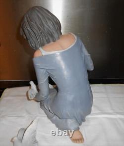 Elisa figurine/sculpture, Very Rare Limited Edition of 2000