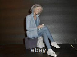 Elisa figurine/sculpture, Very Rare and now depleted, Limited edition of 5000