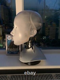 IRobot and Alien DVD Set Realistic Busts. Very Rare Limited Edition Heads