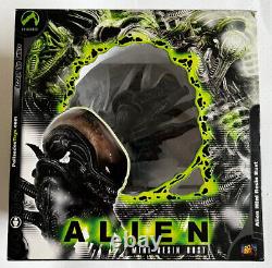 Limited Edition Alien Mini Resin Bust Palisades Toys (2436 Of 2502) VERY RARE