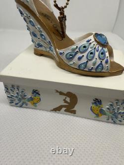 Limited edition very rare Elvis Presley collectible Shoe With Stand