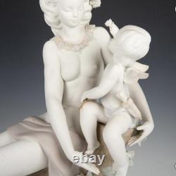 Lladro Venus and Cupid. Very rare, Retired, Mint Limited Edition 101/750 Lladro Venus and Cupid. Very rare, Retired, Mint Limited Edition 101/750