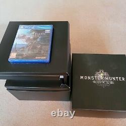 Monster Hunter World Collectors Edition Ps4 very rare with pin set and keyring
