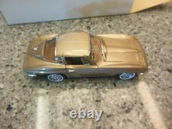 NIB Danbury Mint 124 Very Rare- 1964 Chevy Corvette Coup Limited Edition