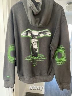 Nike. SWOOSH. VERY RARE! Meet Your Guide Hoodie Size L. LIMITED EDITION