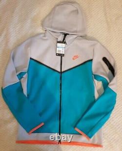 Nike Tech Fleece AQUA Size M Brand New With Tags Limited Edition VERY RARE