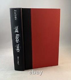 The Book Thief-Markus Zusak-TRUE First/1st U. S. Edition! -1st State DJ! -VERY RARE