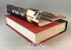 The Book Thief-Markus Zusak-TRUE First/1st U. S. Edition! -1st State DJ! -VERY RARE
