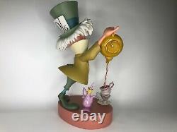 VERY RARE 2005 Disney Mad Hatter Big Figure Limited Edition MINT CONDITION