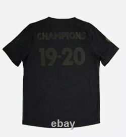 VERY RARE Liverpool FC Champions 19/20 Limited Edition Blackout Size Large