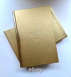 VERY RARE Terry Pratchett Discworld Shepherds Crown Gold collectors 241/500