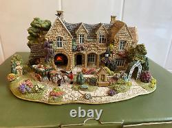 Very Rare Lilliput Lane. TINWELL FORGE Ltd Ed of 2000 Illuminated Box and COA