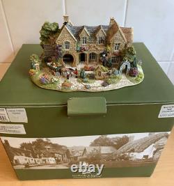 Very Rare Lilliput Lane. TINWELL FORGE Ltd Ed of 2000 Illuminated Box and COA