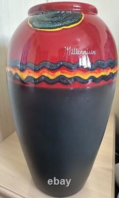 Very Rare Limited Edition Of 2000 Poole Studio Collection'Millennium Vase