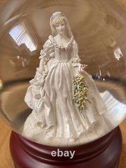 Very Rare Ltd Edition 2005 Princess Diana Musical Snow globe Compton & Woodhouse