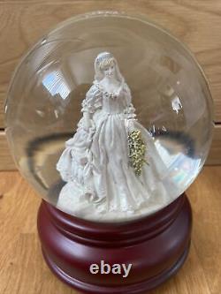 Very Rare Ltd Edition 2005 Princess Diana Musical Snow globe Compton & Woodhouse