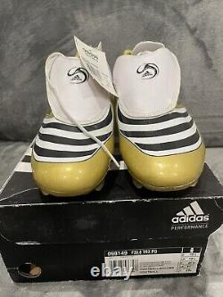 Bottes de football Adidas f30 taille 10,5 UK très rares modèle 2008 Édition Or