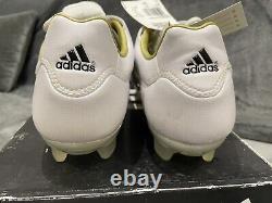 Bottes de football Adidas f30 taille 10,5 UK très rares modèle 2008 Édition Or