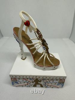 Chaussure de collection Elvis Presley en édition limitée, très rare, avec support