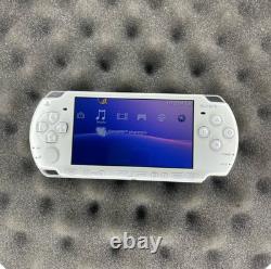 Console Sony PSP 2000 (édition Dark Vador) TRÈS RARE, état neuf