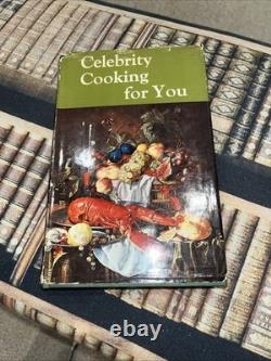 Cuisine de célébrités pour vous 1961 édité par Renee Hellman TRÈS RARE 1re édition