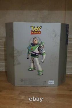 D23 Buzz Lightyear Toy Story Edition Limitée Disney Doll Very Rare Htf