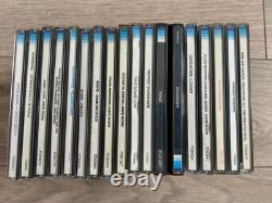 David Bowie très rare 1ère édition 1984 RCA lot complet de 17 CD en très bon état