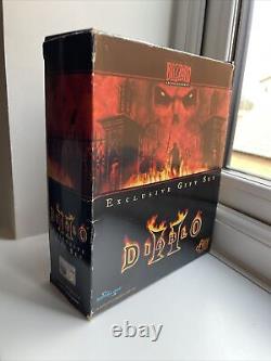 Diablo II (2) (PC, Mac, 2000) Coffret cadeau exclusif Édition de Noël TRÈS RARE