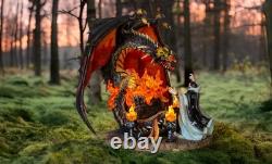 Édition Limitée Très Rare Enchantica No. 341 de 750 'Mezereon Craft' 20,3 cm H