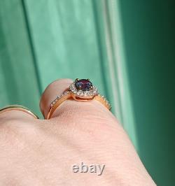 Édition Limitée Très Rares Bague en Or 18k avec Grenat à Changement de Couleur et Diamant Taille 7