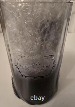 Édition limitée Kraken Unknown Deep bouteille, boîte en métal et verre pleins. Très rare