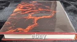 Édition signée 1ère édition Clive Barker Contes premiers édition limitée HC. Très rare