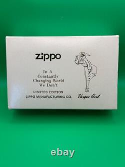 Ensemble limité très rare Varga Girl et montre - Importation japonaise Zippo neuve