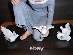 Figurine/Sculpture Elisa, Édition Limitée de 2000, Très Rare, Maintenant Épuisée