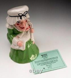 Figurine en porcelaine de Wade Judy Édition limitée Très rare Robe verte 149/200 TBE