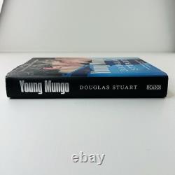 Jeune Mungo par Douglas Stuart 1ère édition signée 2 fois relié très rare