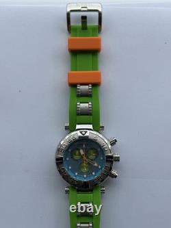 Montre Puppy Invicta très, très édition limitée 126/250 Modèle n° 16722 très rare