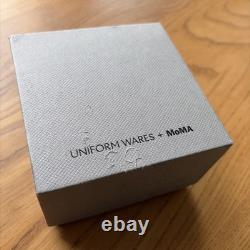 Montre Uniform Wares M40 ? Édition limitée MoMA. Très rare