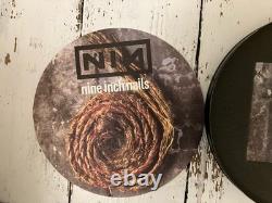 Neuf Pouces Clous Plus Bas Dans La Spirale EP Édition Limitée Boîte En Métal NIN très rare