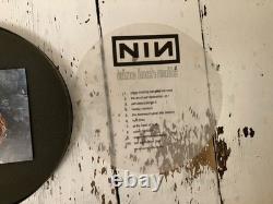 Neuf Pouces Clous Plus Bas Dans La Spirale EP Édition Limitée Boîte En Métal NIN très rare