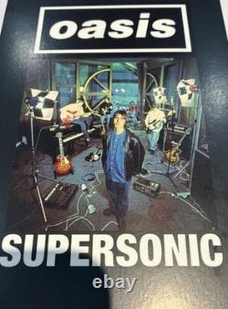 Oasis Live 25 Édition Limitée Cartes Postales Exclusives de Manchester très (rare) juste 1
