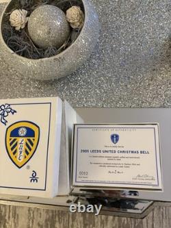 Ornement cloche de Noël Leeds United en édition limitée très rare