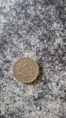 Pièce de monnaie de 1983 Première édition. État : toutes les inscriptions visibles, très rare.