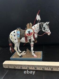 Poney de guerre Trail of Painted Ponies TRÈS RARE à la retraite No. 1452 Pré-édition #0631