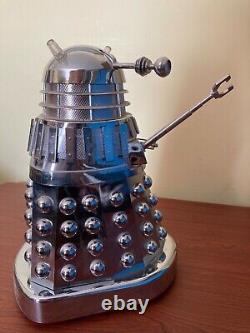 Produit entreprise film Dalek chrome édition limitée 1000 très très rare