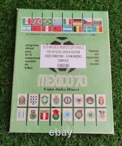 Programme / brochure de la Coupe du Monde 1970 au Mexique, édition verte très rare, très bon état, 208 pages