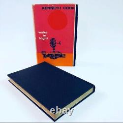 Réveil En Fright. Kenneth Cook. 1ère édition au Royaume-Uni. Véritable première impression. TRÈS rare.